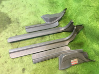 Накладки на пороги SUBARU LEGACY OEM 94060AE000OA 94060AE010OA 94061AE000OA 94061AE010OA BH5 2001 Silver 01G