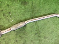 ท่อไอเสียท่อนกลาง SUBARU LEGACY OEM 44200AE001 BH5 2001 EJ202