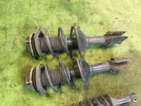 โช้คอัพ SUBARU LEGACY OEM 20310AE300 20310AE310 20330AE010  20365AE090 20380AE090 BH5 2001 EJ202
