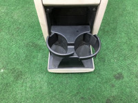 Porta-luvas e apoio de braço SUBARU OUTBACK OEM 92111AG040WA BP9 2004 Green 3M1