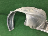 左フロントインナーフェンダー SUBARU OUTBACK OEM 59120AG030 59120AG031 BP9 2004 Green 3M1
