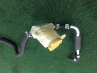 助力转向油壶 SUBARU OUTBACK OEM 34630AG000 34630AG001 BP9 2004 EJ253