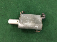 マフラー本体 SUBARU OUTBACK OEM 44300AG050 44300AG650 BP9 2004 EJ253