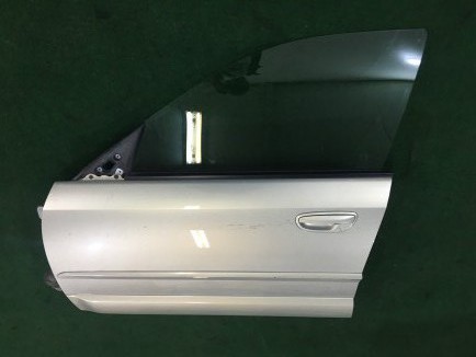 左フロントドア SUBARU OUTBACK OEM 60009AG0509P 60009AG0519P BP9 2004 Gold 39J