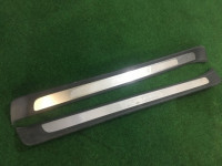คิ้วชายบันได SUBARU OUTBACK OEM 94060AG070 94060AG080 BP9 2004 Gold 39J