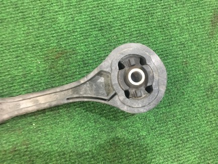 Apoio superior da caixa SUBARU OUTBACK OEM 41040FE000 BP9 2004 EJ253