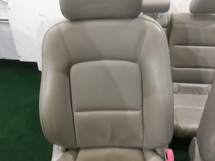 Conjunto de bancos SUBARU OUTBACK OEM 64010AG221WA 64010AG231WA 64221AG120WA 64231AG130WA BP9 2004 Gold 39J