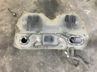 ถังน้ำมัน 42120FA160 SUBARU LEGACY