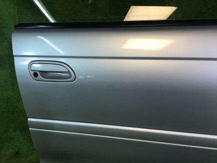 Дверь передняя правая SUBARU LEGACY OEM 61100AC001 61100AC021 BG5 1998 Silver 406