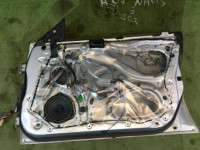 Дверь передняя правая SUBARU LEGACY OEM 61100AC001 61100AC021 BG5 1998 Silver 406