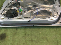 Дверь передняя правая SUBARU LEGACY OEM 61100AC001 61100AC021 BG5 1998 Silver 406