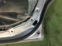 右后门 SUBARU LEGACY OEM 61400AC300 61400AC320 BG5 1998 Silver 406