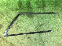 右侧车窗亮条 91012AC000 91013AC000 91011AC100 SUBARU LEGACY