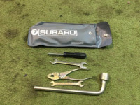 ชุดเครื่องมือ 97010AA020 97010AA010 SUBARU LEGACY