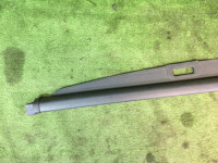 Tampão da bagageira SUBARU LEGACY OEM 65550AC100MU BG5 1998 Silver 406