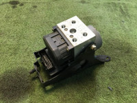 กล่อง ABS 27539AE060 27539AE061 SUBARU LANCASTER