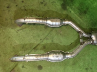 ท่อร่วมไอเสีย SUBARU LANCASTER OEM 44101AE040 44101AE050 BHE 2001 EZ30