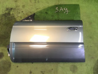 ประตูหน้าซ้าย 60009AE050 60009AE070 SUBARU LANCASTER