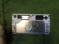 オーディオデッキ SUBARU LANCASTER OEM 86201AE260 BHE 2001