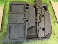 Tapizado del maletero SUBARU LANCASTER OEM 95066AE030GG 95067AE040GG 91144AE010 94047AE020AD 94047AE030AD BHE 2001 Green 1U7