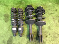 โช้คอัพ 20310AE340 20310AE350 20330AE410 20365AE130 20380AE320 SUBARU LANCASTER