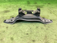 คานรองเกียร์ 41021FA070 41022AC160 SUBARU LEGACY