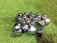 น็อตล้อ 28171AG000 SUBARU LEGACY