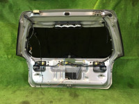 尾门 SUBARU LEGACY OEM 61700AC000 BG5 1996 Silver 407