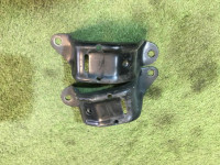 Rear stabilizer bar bracket 20520AA001 20520AA011 SUBARU LEGACY