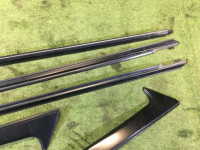 左サイドウインドウモール SUBARU LEGACY OEM 91012AC000 91013AC000 91011AC100 BG5 1996 Silver 407