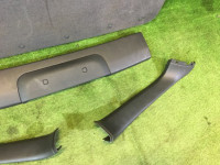 Обшивка пятой двери SUBARU LEGACY OEM 94047AC110MU 94047AC000MU 94017AC020MU 94017AC030MU BG5 1996 Silver 407