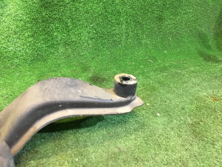 手动变速箱托梁 SUBARU GRAND WAGON OEM 41021AC370 41021AC330 41021AC470 BG9 1998 EJ25DD