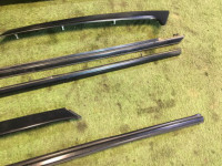 Moldura de la ventanilla lateral izquierda SUBARU GRAND WAGON OEM 91012AC000 91013AC000 91011AC100 91012AC010 BG9 1998 Black 6L3