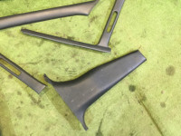 Revestimento dos pilares SUBARU GRAND WAGON OEM 94012AC020MU 94012AC030MU 94010AC020MU 94010AC030MU BG9 1998 Black 6L3