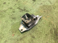 Подушка двс левая SUBARU GRAND WAGON OEM 41022FA000 41031AA120 BG9 1998 EJ25DD