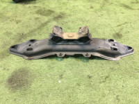 คานรองเกียร์ SUBARU LANCASTER OEM 41022AC150 41011AE010 BH9 1998 EJ254