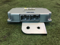 Centralita de la caja de cambios SUBARU LANCASTER OEM 31711AD930 BH9 1998 EJ254