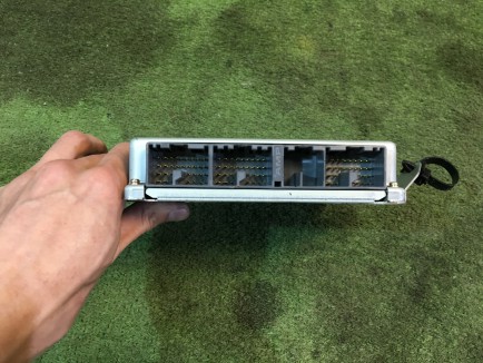 发动机电脑 SUBARU LANCASTER OEM 22611AD992 BH9 1998 EJ254