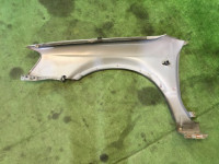 Guarda-lamas dianteiro direito SUBARU LANCASTER OEM 57120AE020 91111AE000MF BH9 1998 Beige 8L5