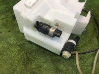 Washer bottle SUBARU OUTBACK OEM 86631AJ020 86611AG220 86611AJ100 BRF 2009 EZ36