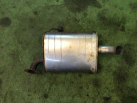 Бочка глушителя левая SUBARU OUTBACK OEM 44300AJ260 BRF 2009 EZ36