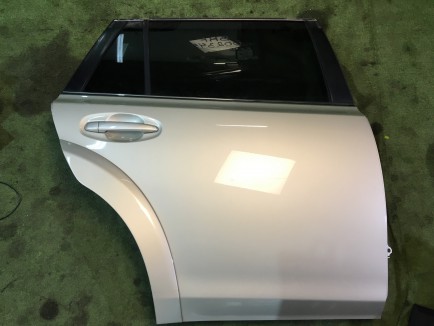 Puerta trasera derecha SUBARU OUTBACK OEM 60409AJ1009P 62280AJ020 62011AJ120 61042AJ000 91163AJ060 BRF 2009 gold D6H