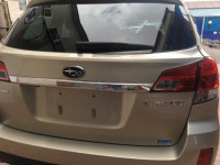 Porta da bagageira SUBARU OUTBACK OEM 60809AJ0309P 63011AJ010 91119AJ080G3 84912AJ250 84912AJ100 BRF 2009 gold D6H