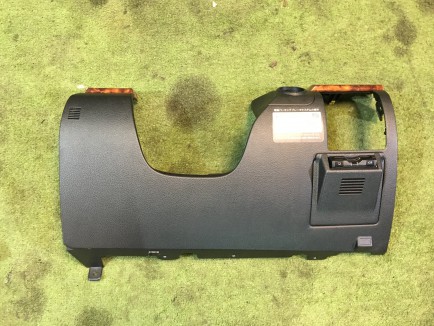 แผงพลาสติกใต้พวงมาลัย 66519AJ000VH SUBARU OUTBACK