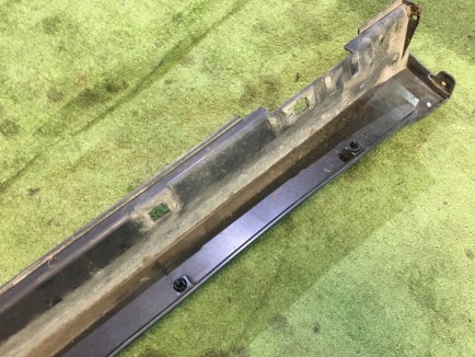 ชายบันไดขวา SUBARU OUTBACK OEM 91112AJ160 BRF 2009 gold D6H