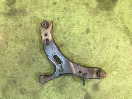 Braço de suspensão dianteiro esquerdo 20204AJ010 20202AJ010 SUBARU OUTBACK