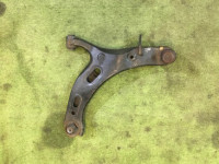 ปีกนกหน้าขวา 20202AJ000 20204AJ010 SUBARU OUTBACK
