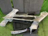 Tapizado del maletero SUBARU LEGACY OEM 95066AE020OC 95066AE030OC 95065AE020OC 95067AE050OC 95067AE040OC BH5 1998 Whait 51E