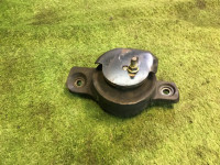 Right engine mount SUBARU LEGACY OEM 41310AE011 BH5 1998 EJ208