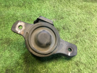 Right engine mount SUBARU LEGACY OEM 41310AE011 BH5 1998 EJ208